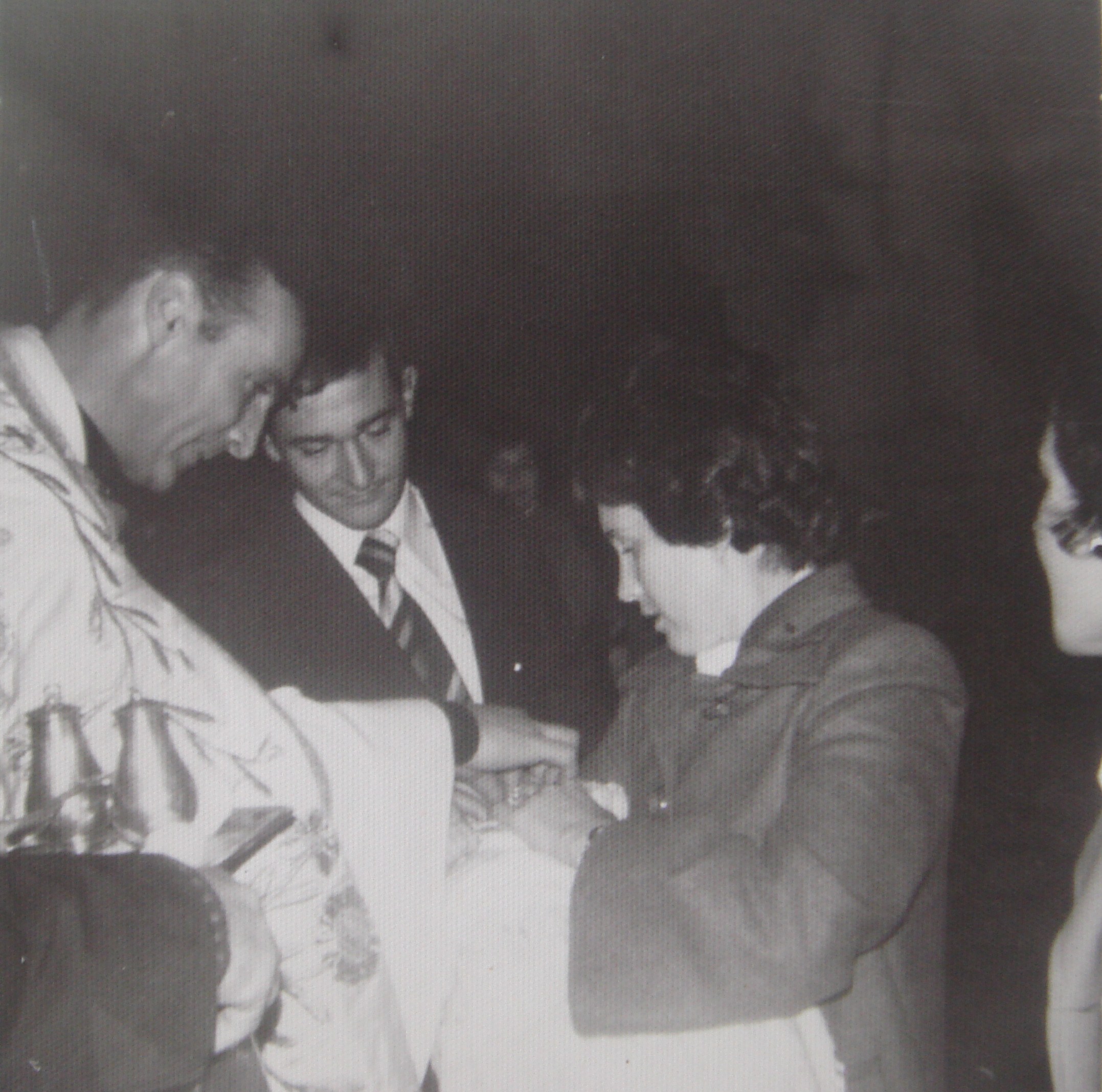 D. Francisco bautizando 1976
