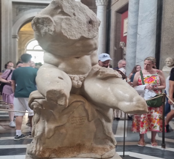 'Torso de Belverede' en los Museos Vaticanos.