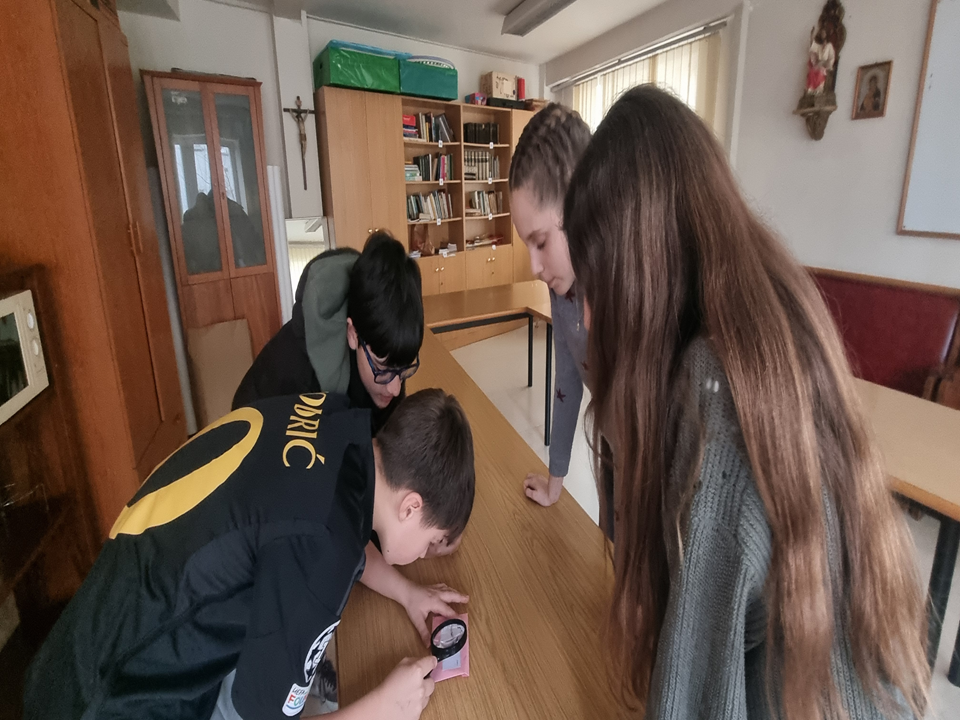 003 ESCAPE ROOM SPF - 20260414