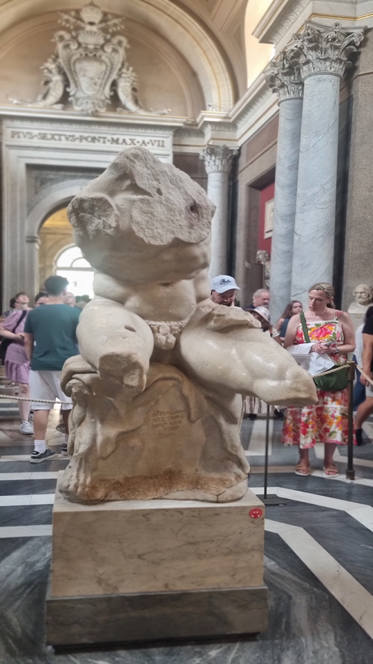 'Torso de Belverede' en los Museos Vaticanos.